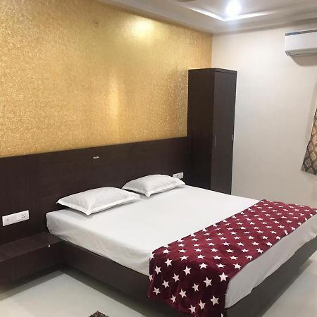 Sri Krishna Residency 호텔 Eluru 외부 사진
